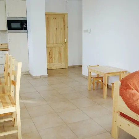 Four Bedroom Holiday In Szolad *